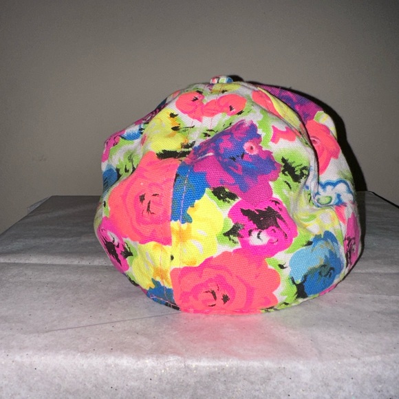 hat - Picture 3 of 5